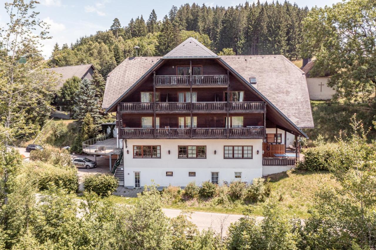 Apartamento Stuub Jostal Titisee-Neustadt Exterior foto